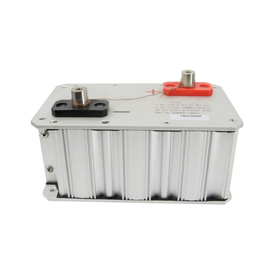 Paket Super Kapasitor Lembar Data Daya Tinggi GHT 16V200FS Ukuran：220*132*122