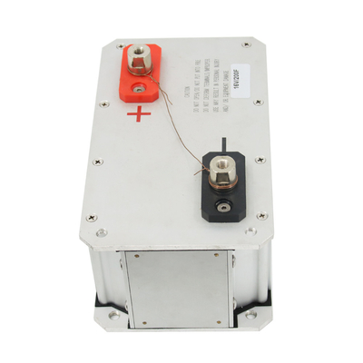 Paket Super Kapasitor Lembar Data Daya Tinggi GHT 16V200FS Ukuran：220*132*122